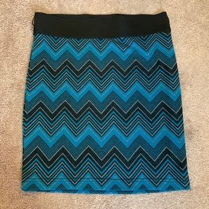 EUC Blue & Black Chevron Maurice’s Pencil Skirt
